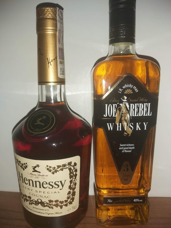 Joe Rebel 700ml Butelka kolekcjonerska