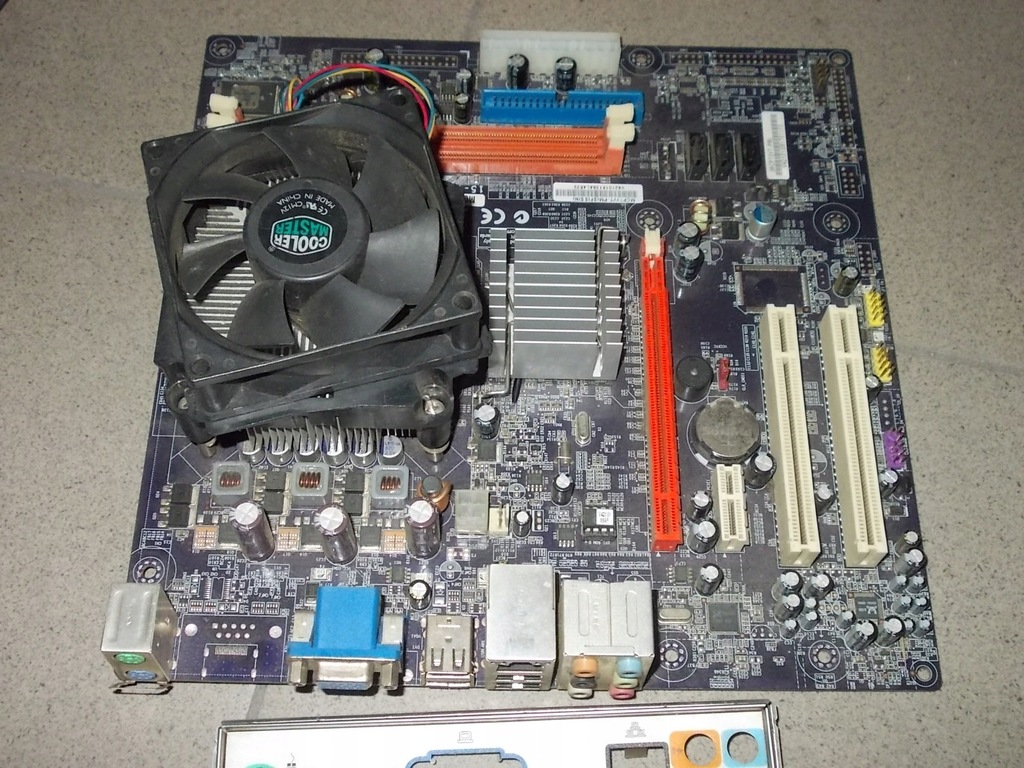 Core 2 Duo 6400 z płytą ECS - 12738148030 - oficjalne archiwum Allegro