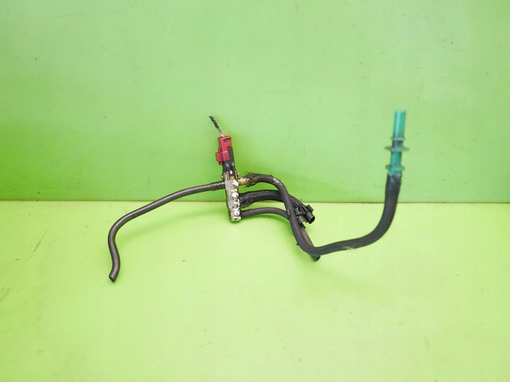 CZUJNIK TEMPERATURY PALIWA FORD FOCUS CMAX