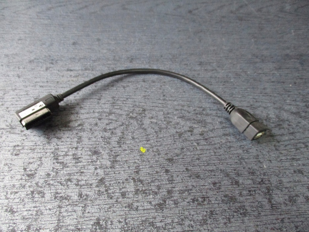 Kabel Adapter USB Vw Seat Skoda Audi 5N0035558