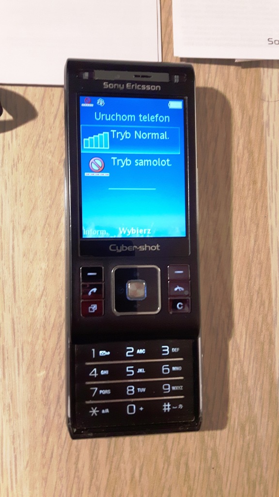 Telefon Sony Ericsson C905 oryginalne pudełko