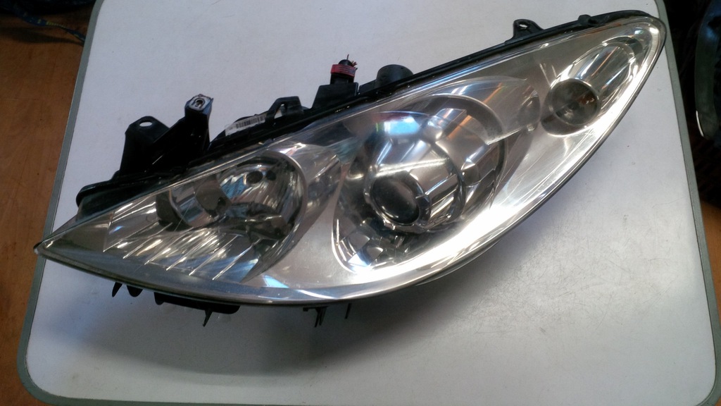 PEUGEOT 307 LIFT LAMPA PRZÓD PRZEDNIA LEWA ORYGINA