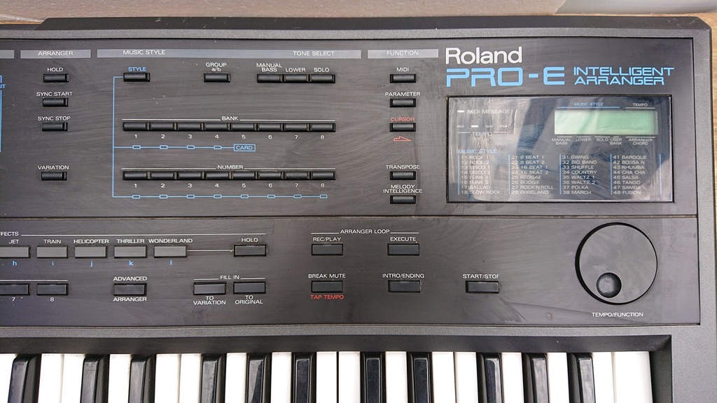 Roland PRO-E シンセサイザー Yahoo!オークション - Roland シンセサイザー PRO-E キーボード