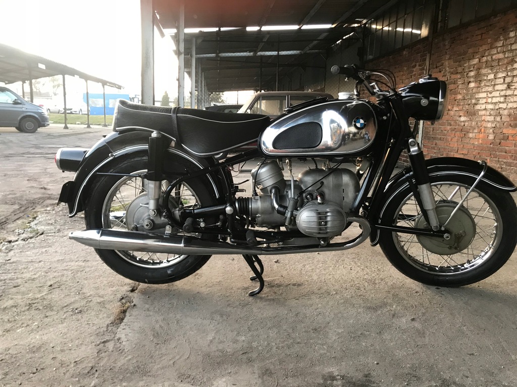 BMW R60/2 BLACK