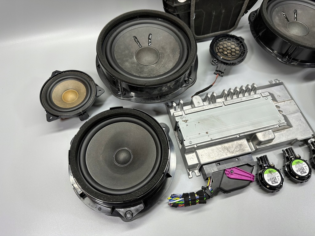 AUDI A3 8V WZMACNIACZ GŁOŚNIKI BANG&OLUFSEN - 12727851958 - oficjalne ...