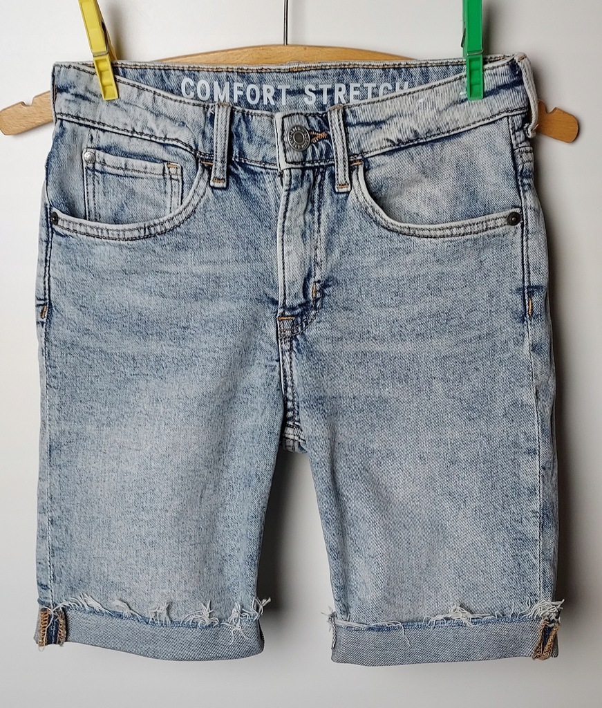 H&M_chłopięce jeansowe spodenki Slim fit_8-9lat 134cm