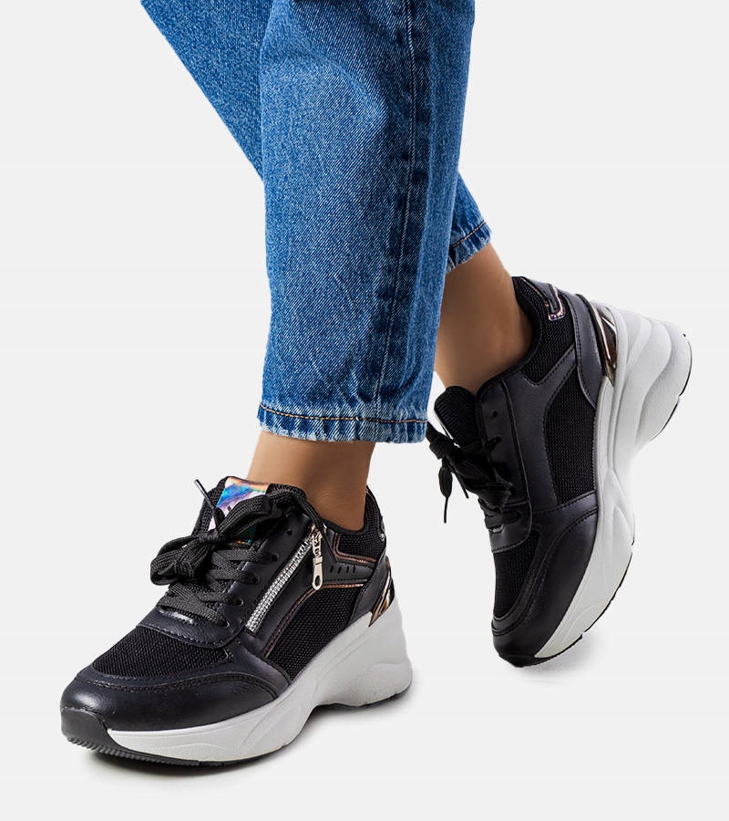 Sneakersy damskie czarne na koturnie 20287 rozmiar 38