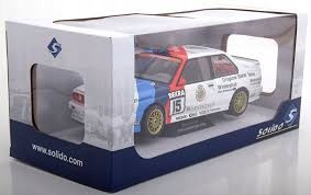 Купить BMW M3 E30 SPORT EVO 1990 г. 1:18 ок. 25 см, цельный металл.: отзывы, фото, характеристики в интерне-магазине Aredi.ru