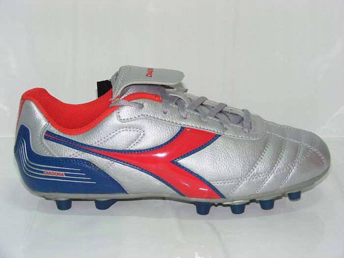 BUTY PIŁKARSKIE DIADORA 750 MD PU rozm.42