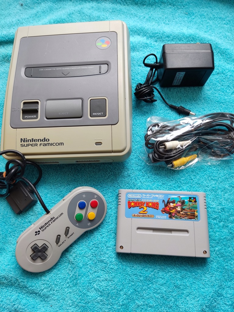 Konsola Super Famicom+pad+kable+Super Donkey Kong2