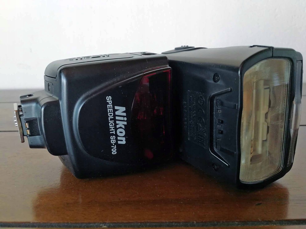 Lampa błyskowa Nikon SB 700
