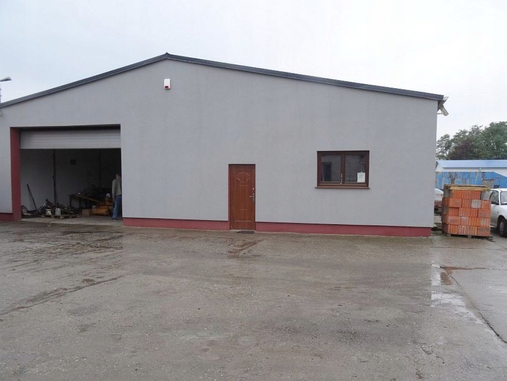 Magazyny i hale, Jelcz-Laskowice, 300 m²