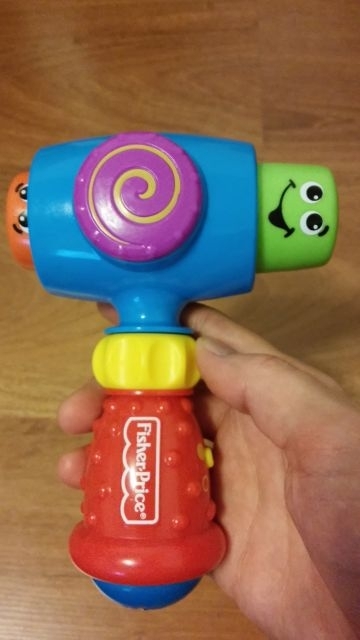 Fisher Price, Młotek-Chichotek, zabawka