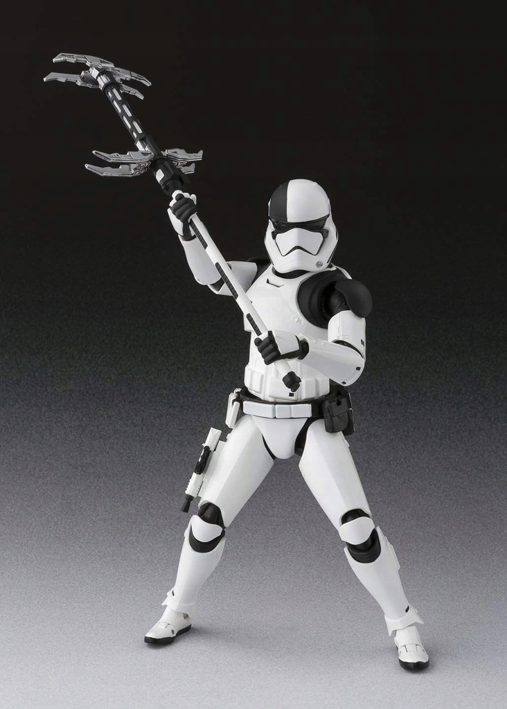 Купить S.H.Figuarts STORMTROOPER 15см Bandai Star Wars: отзывы, фото, характеристики в интерне-магазине Aredi.ru