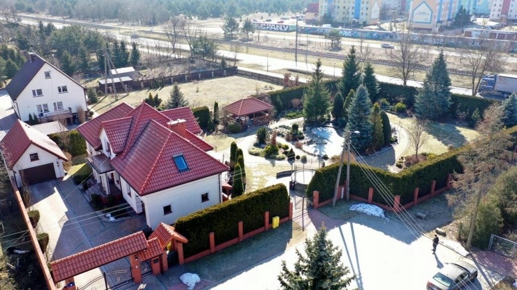 Dom, Pisz (gm.), Piski (pow.), 176 m²