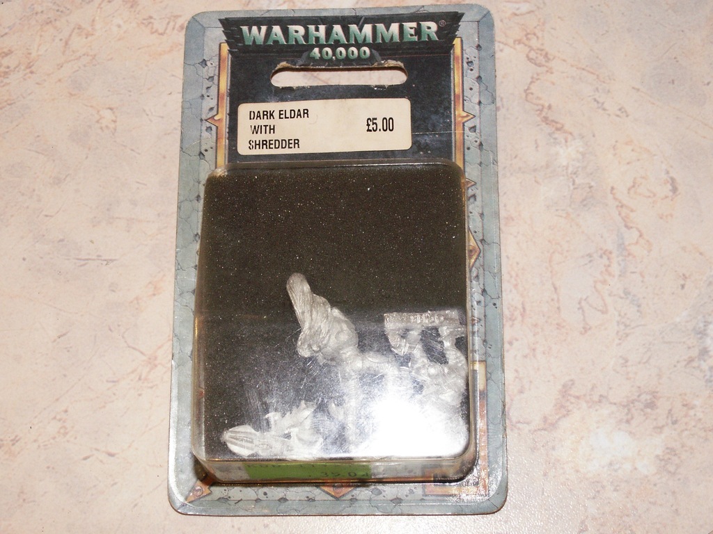 Warhammer 40.000 Dark Eldar with shredder