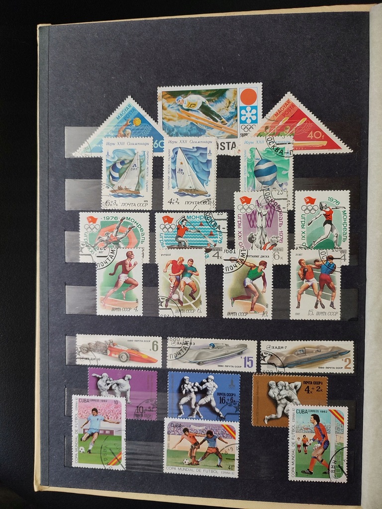 Klaser ze znaczkami różne kraje i lata