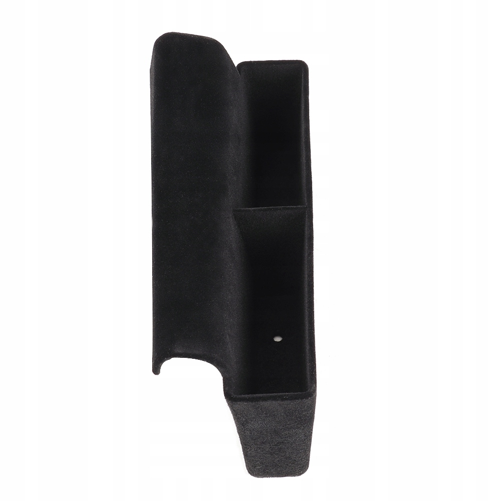 Wiszący schowek na konsoli środkowej samochodu. Gówna pozycja za J5