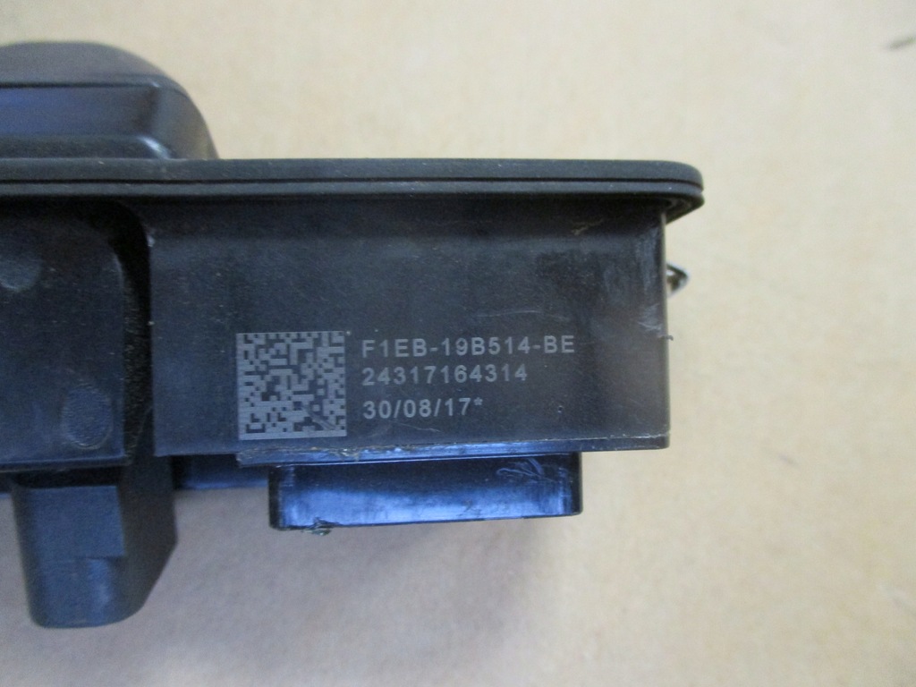 Interrupteur De Couvercle De Coffre Et De Hayon Pour Ford Focus 2015-2018 F1EB-19B514-BE Poignée D'ouverture De Porte F1EB-19B514-AE