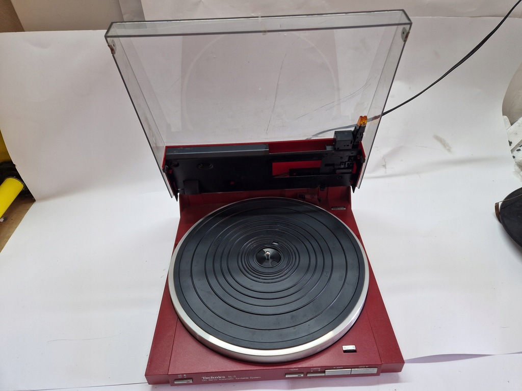 Gramofon Technics SL-3