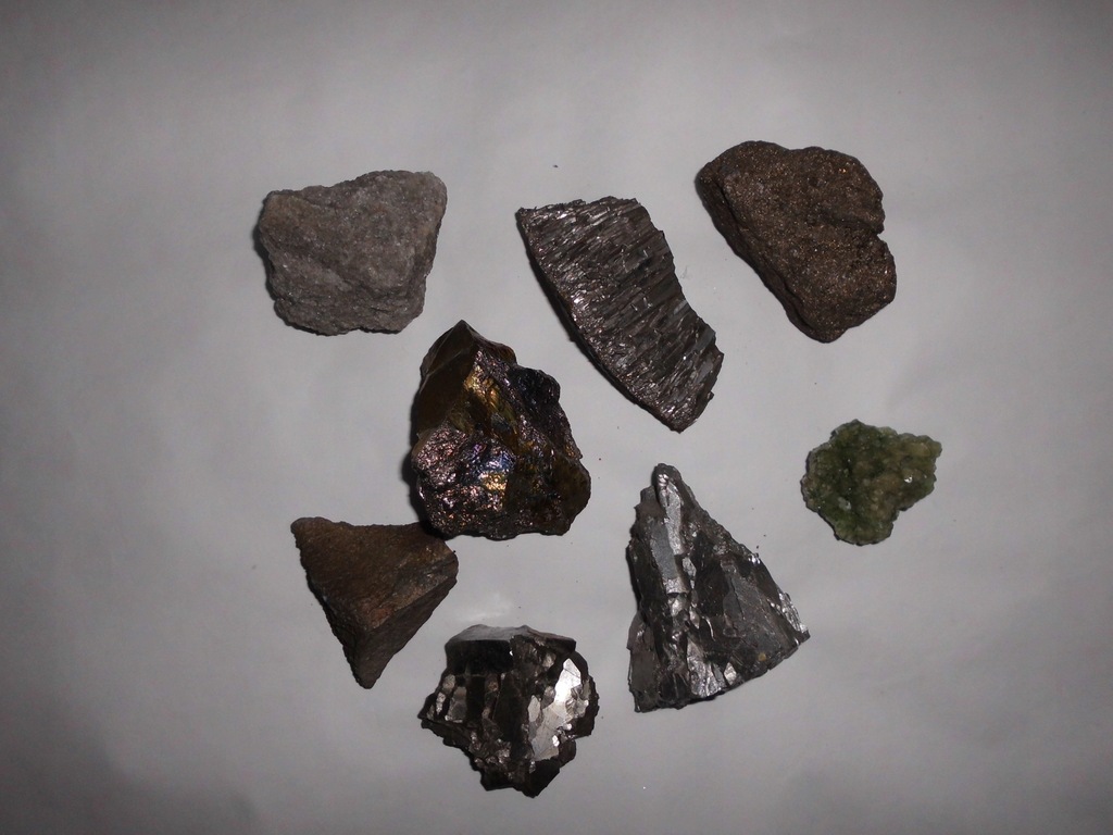 skamieliny,minerały,kamienie, szt 8 lata 50-60te