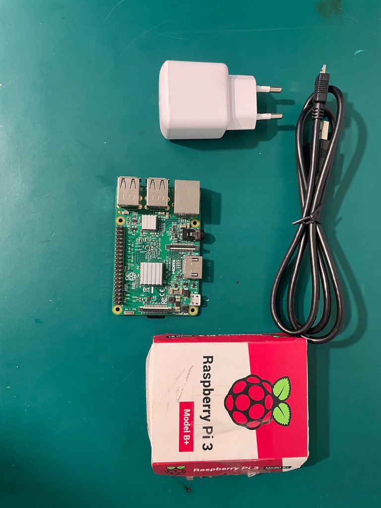 Mikrokomputer Raspberry Pi 3 Model B 32GB komplet!