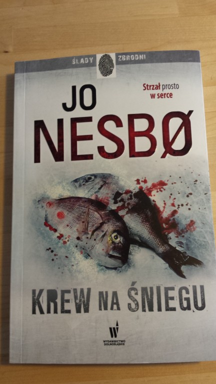 Jo Nesbo "Krew na śniegu" jak nowa - aukcja WOŚP