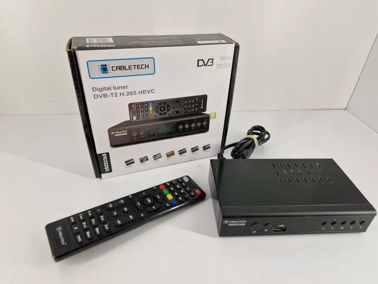 DEKODER DVB-T2 CABLETECH URZ0336B PILOT GWARANCJA