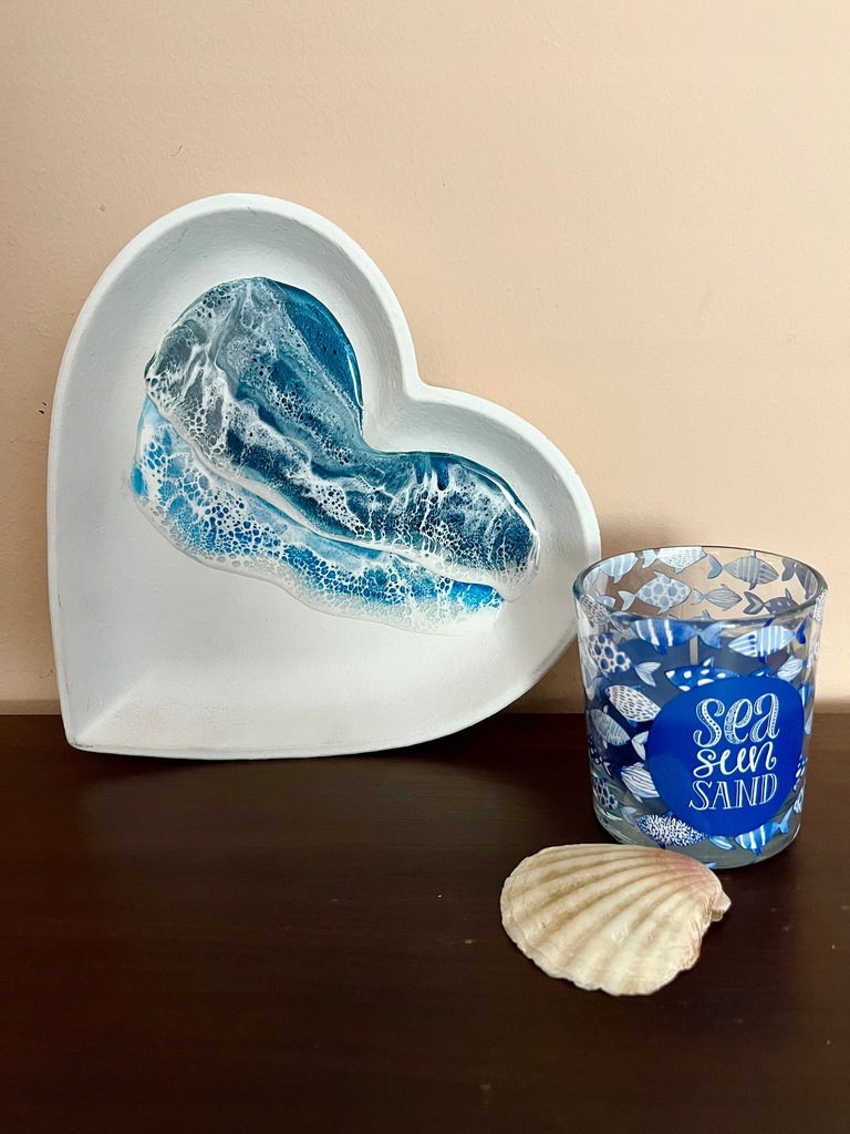Santorini. Miseczka taca z falami morskimi
