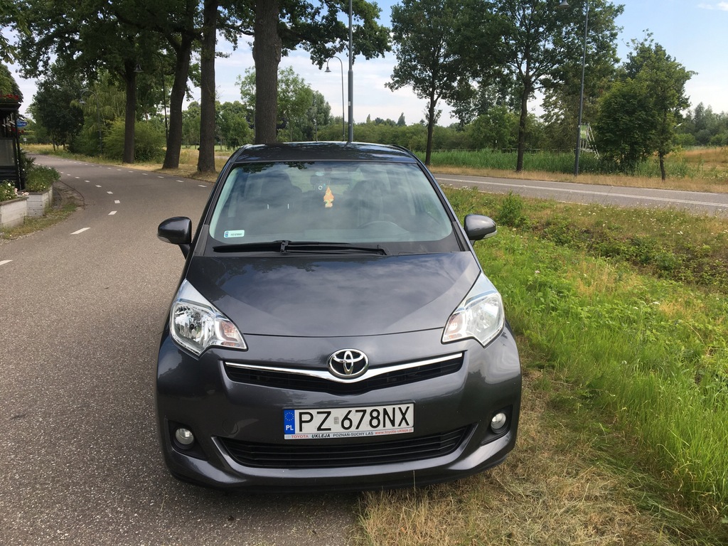 TOYOTA VERSO S (_P12_) 1.4 D4-D (NLP121_) 90 KM