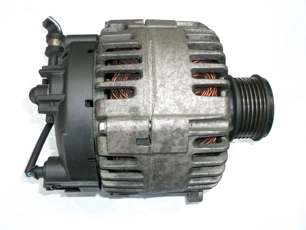 Audi A3 8P 2,0 TFSI ALTERNATOR 140 A