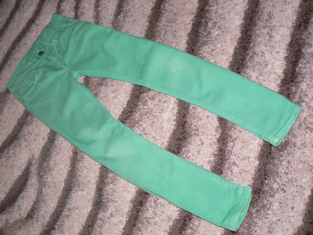 Spodnie Zara zielone r 146