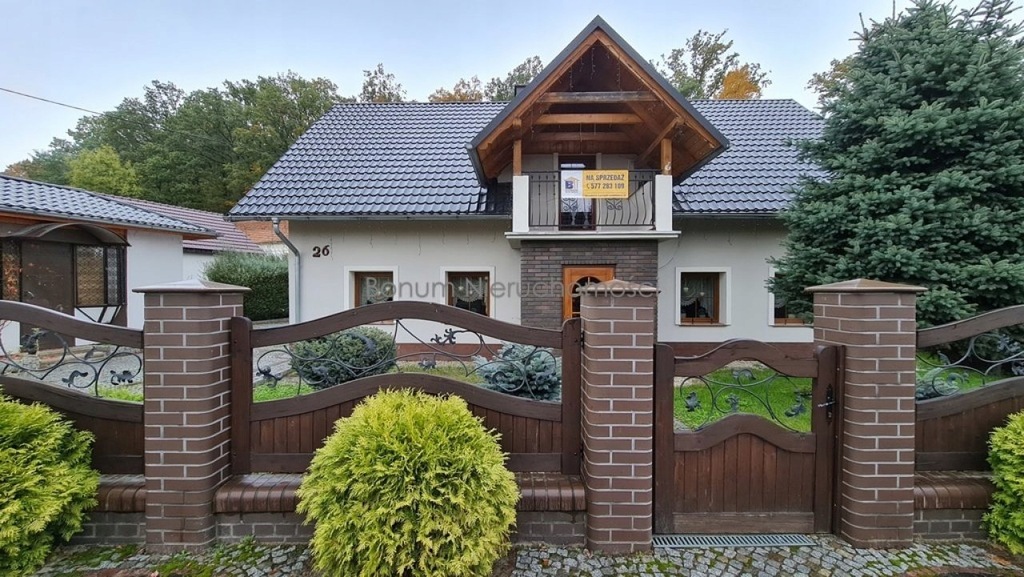 Dom, Mrokocin, Kamieniec Ząbkowicki (gm.363 m²