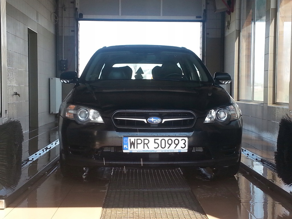 Subaru Legacy 2.0 137 KM manual 2005 Salon Polska