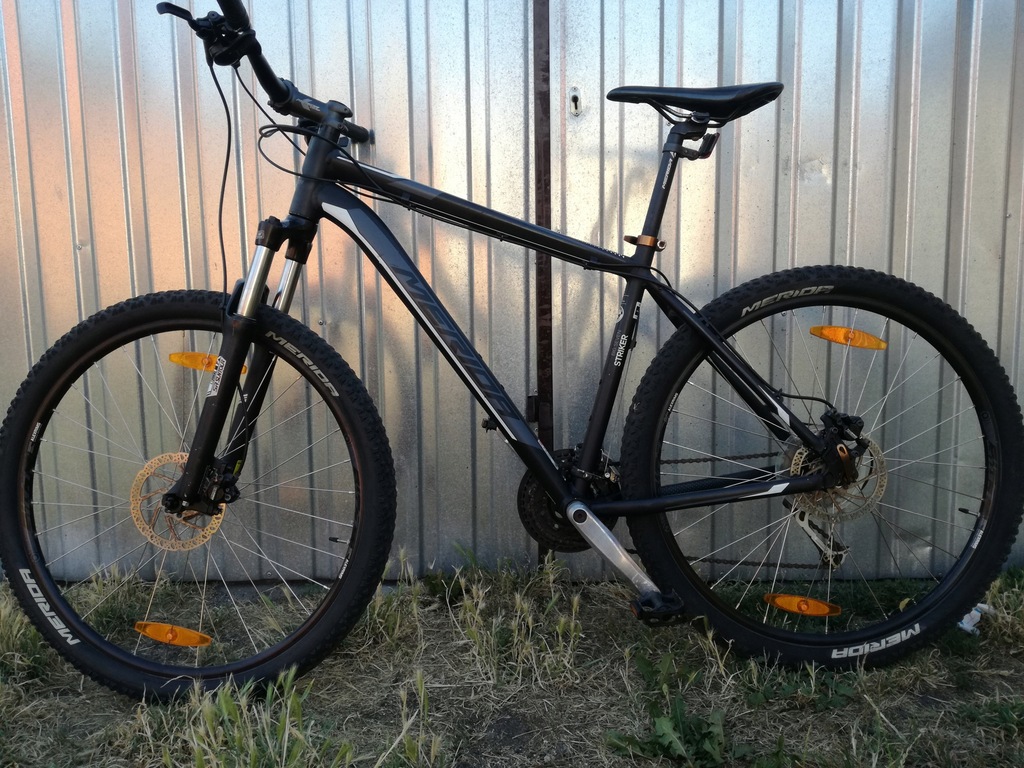 merida big seven striker 18