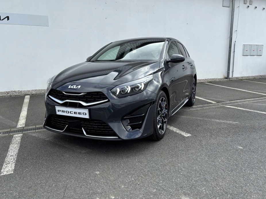 Kia Pro_cee'd 1.5 T-GDI GT Line Combi 140KM 2024