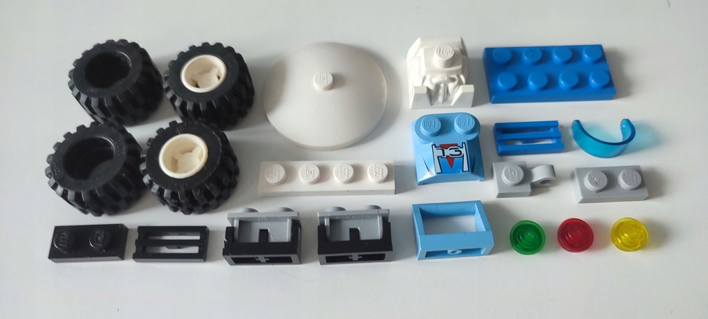 LEGO Racers 4593 pozostałości po zestawie klocki elementy części E05