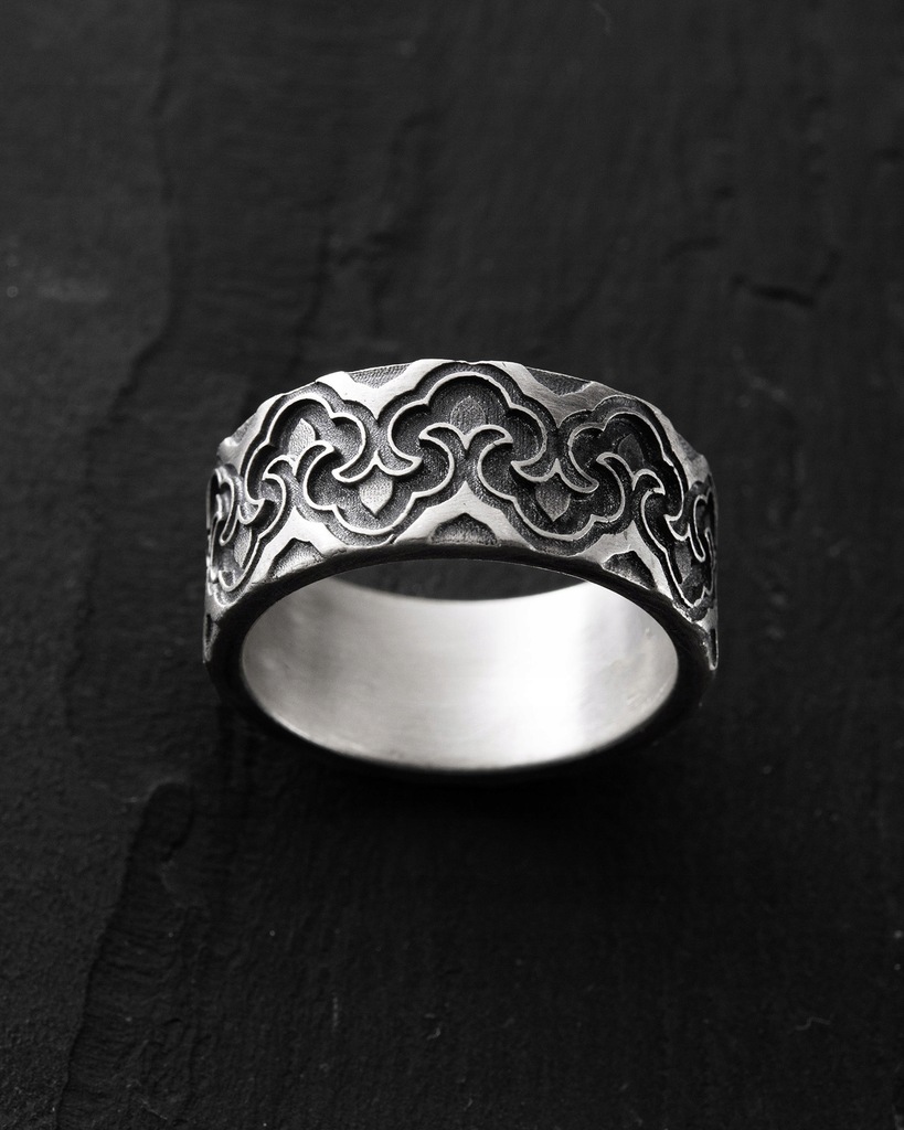 Srebrny pierścień DENKMAL 21