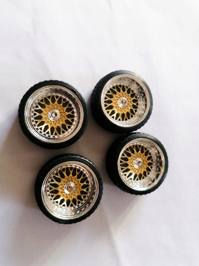 KOŁA DO MODELI BBS RS GOLD FELGI 1:18