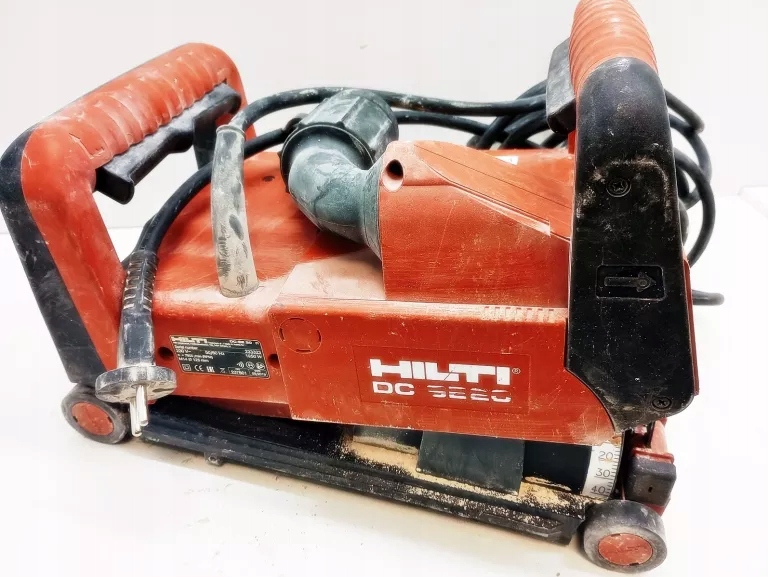 BRUZOWNICA HILTI DC-SE 20 + WALIZKA