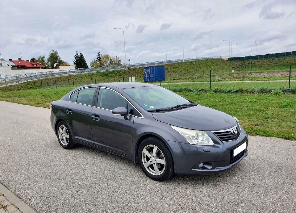 Toyota Avensis 2009 2.0 D 126 KM IDEAŁ WARSZAWA