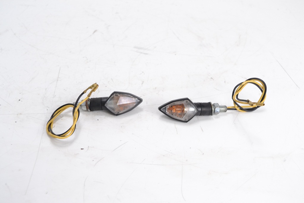 Kierunkowskazy przód YAMAHA XJ 900 DIVERSION 95-02