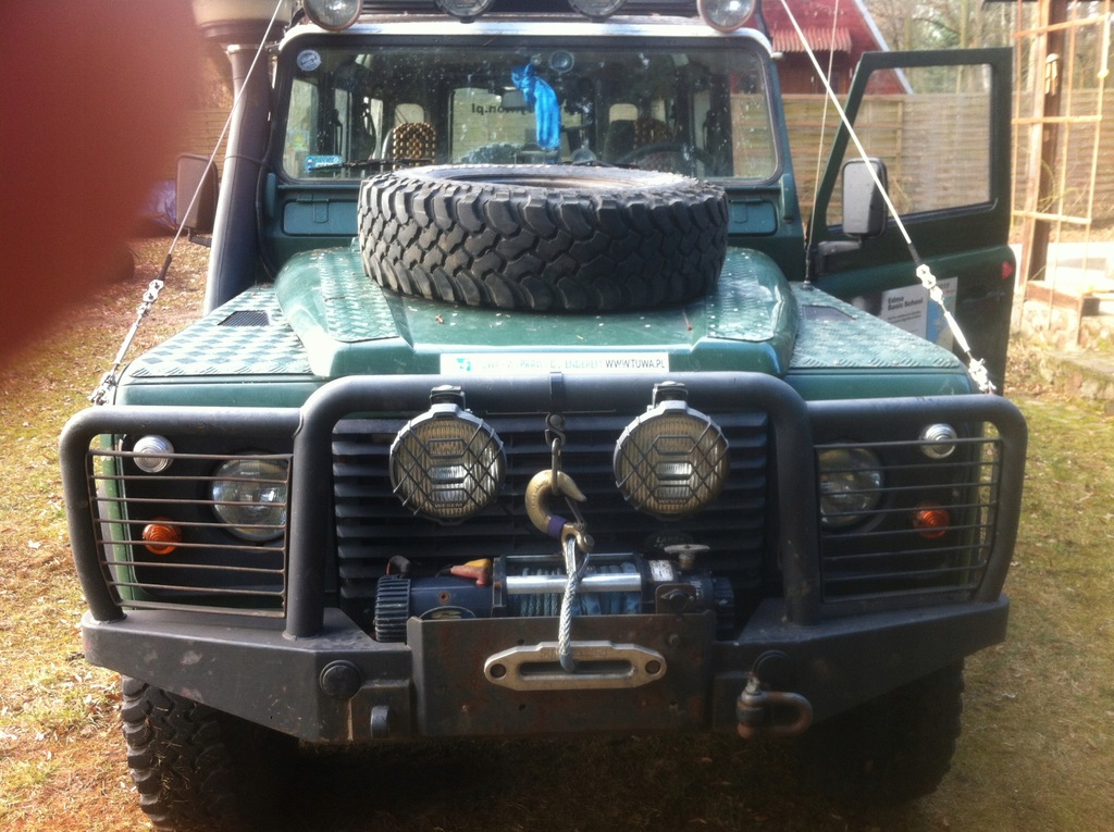 Land Rover Defender 110, 2,5 TD samochody osobowe