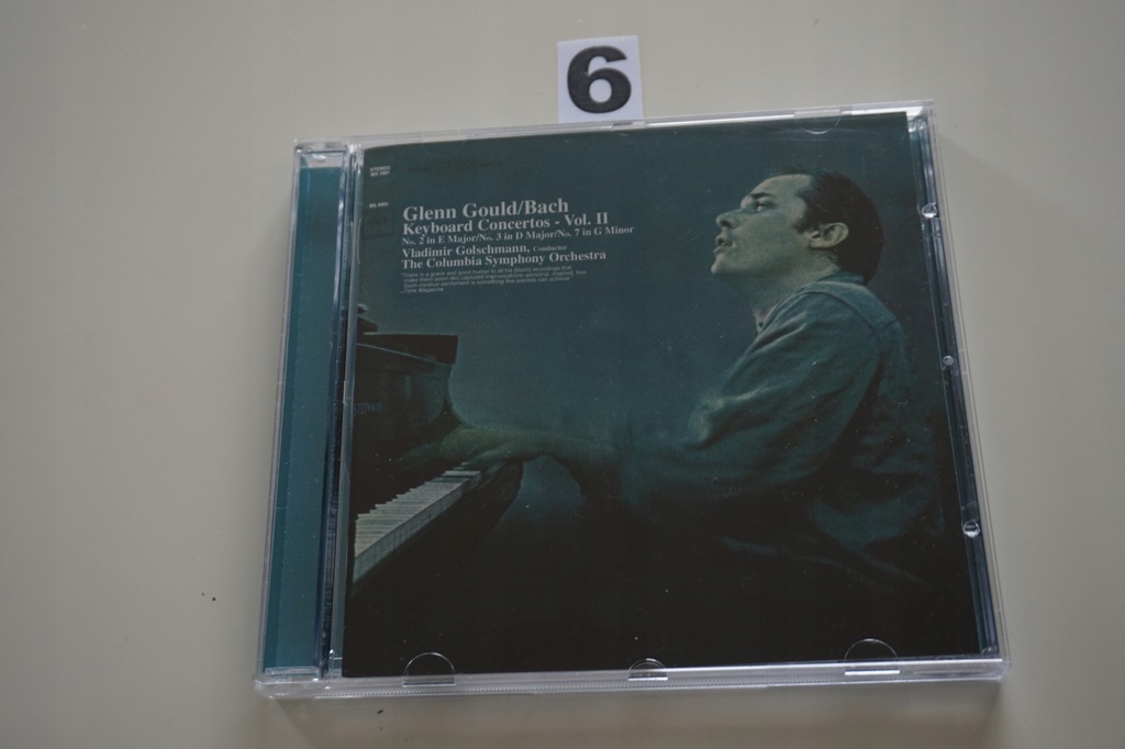 34. Glenn Gould, Bach - Keyboard Concertos...