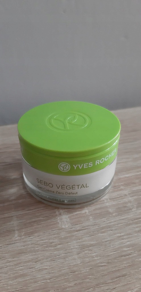 YVES ROCHER Krem matujący Sebo Vegetal