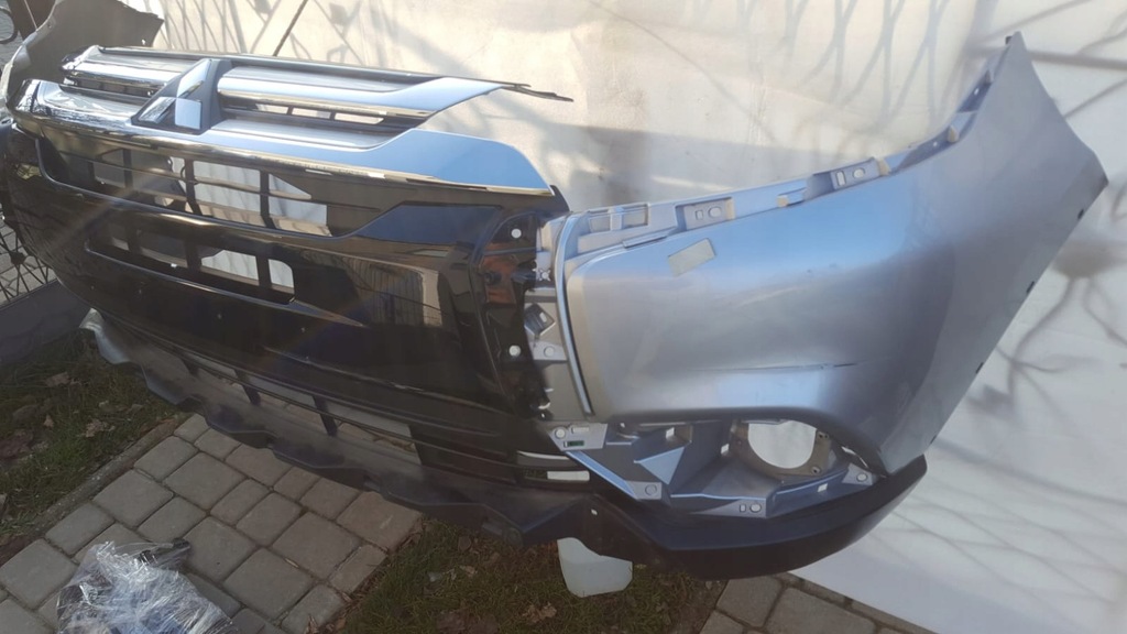 Mitsubishi Outlander III lift zderzak przedni gril