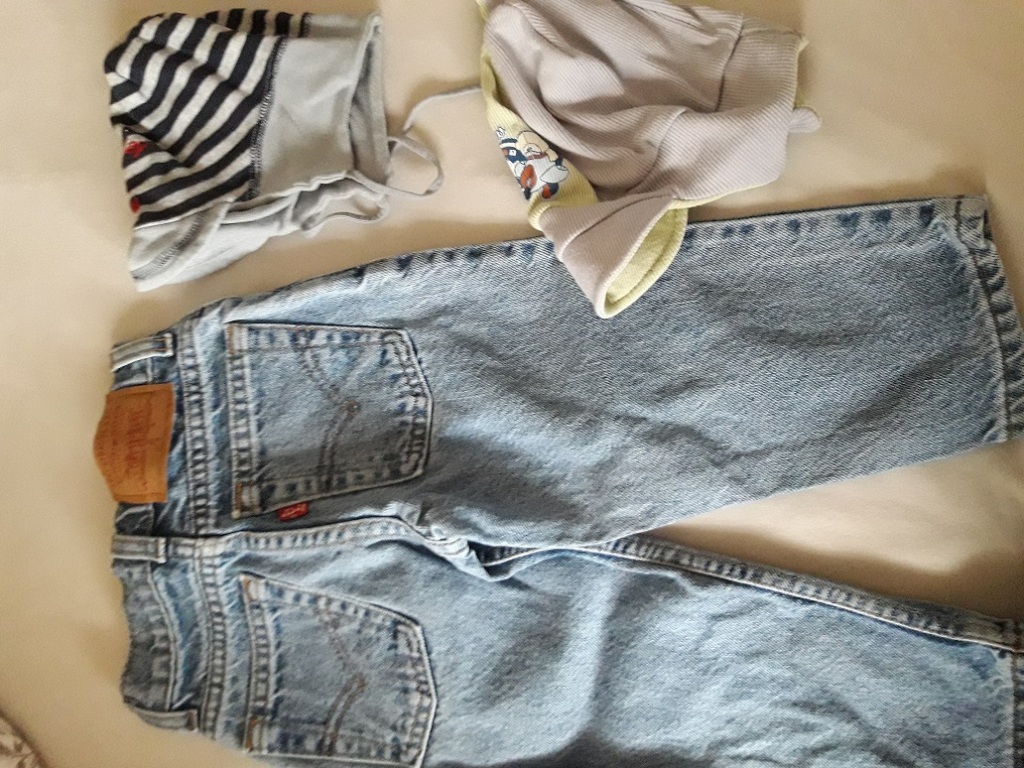 spodnie jeansy Levi's 86 +2 czapeczki