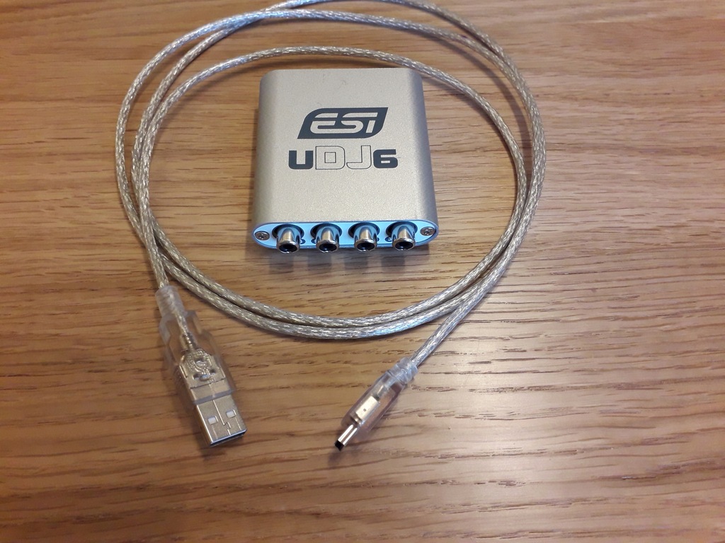 UDJ6 Interfejs audio USB z 6 wyjściami dla DJ-ów
