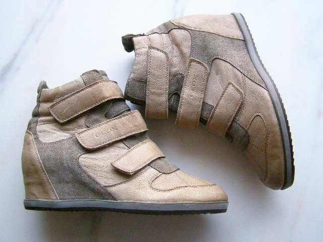 GEOX efektowne włoskie beżowe skórzane botki ROZ.40 IDEALNY STAN