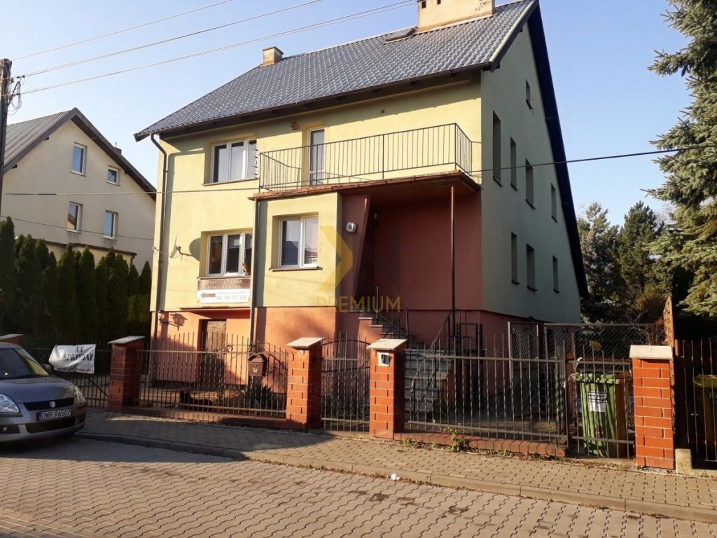 Dom, Radwanice, Siechnice (gm.), 393 m²